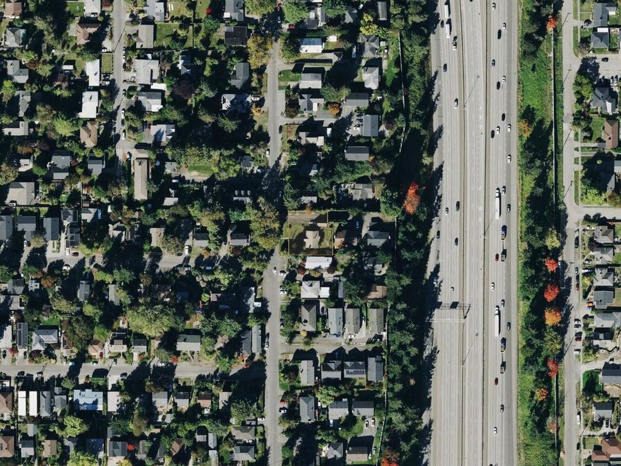 Licton Springs — Comparable sales support a reduction